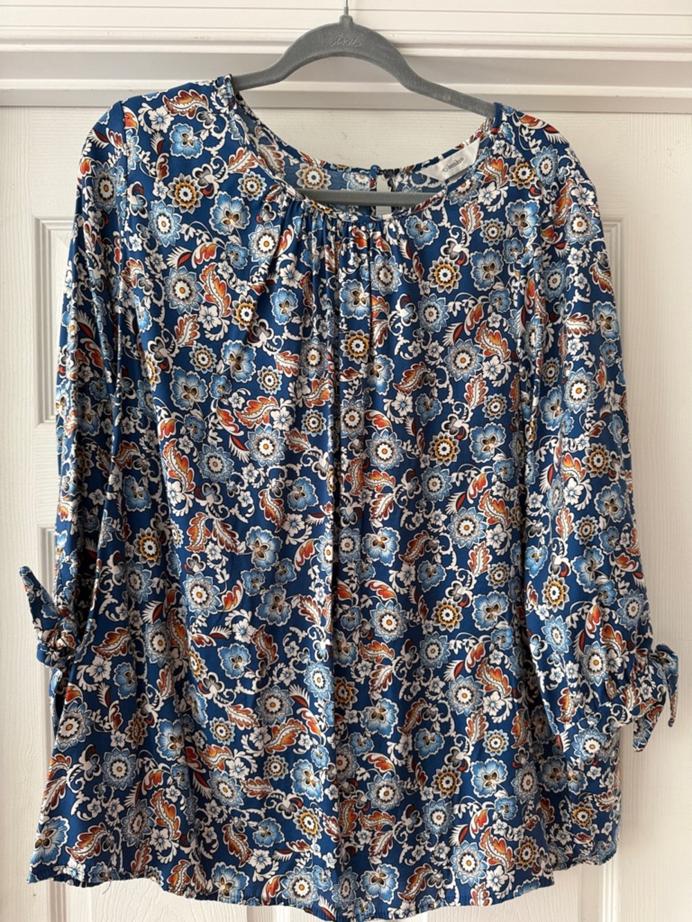 CJ Banks Blue Floral Tie-Sleeve Blouse with Rust Accents